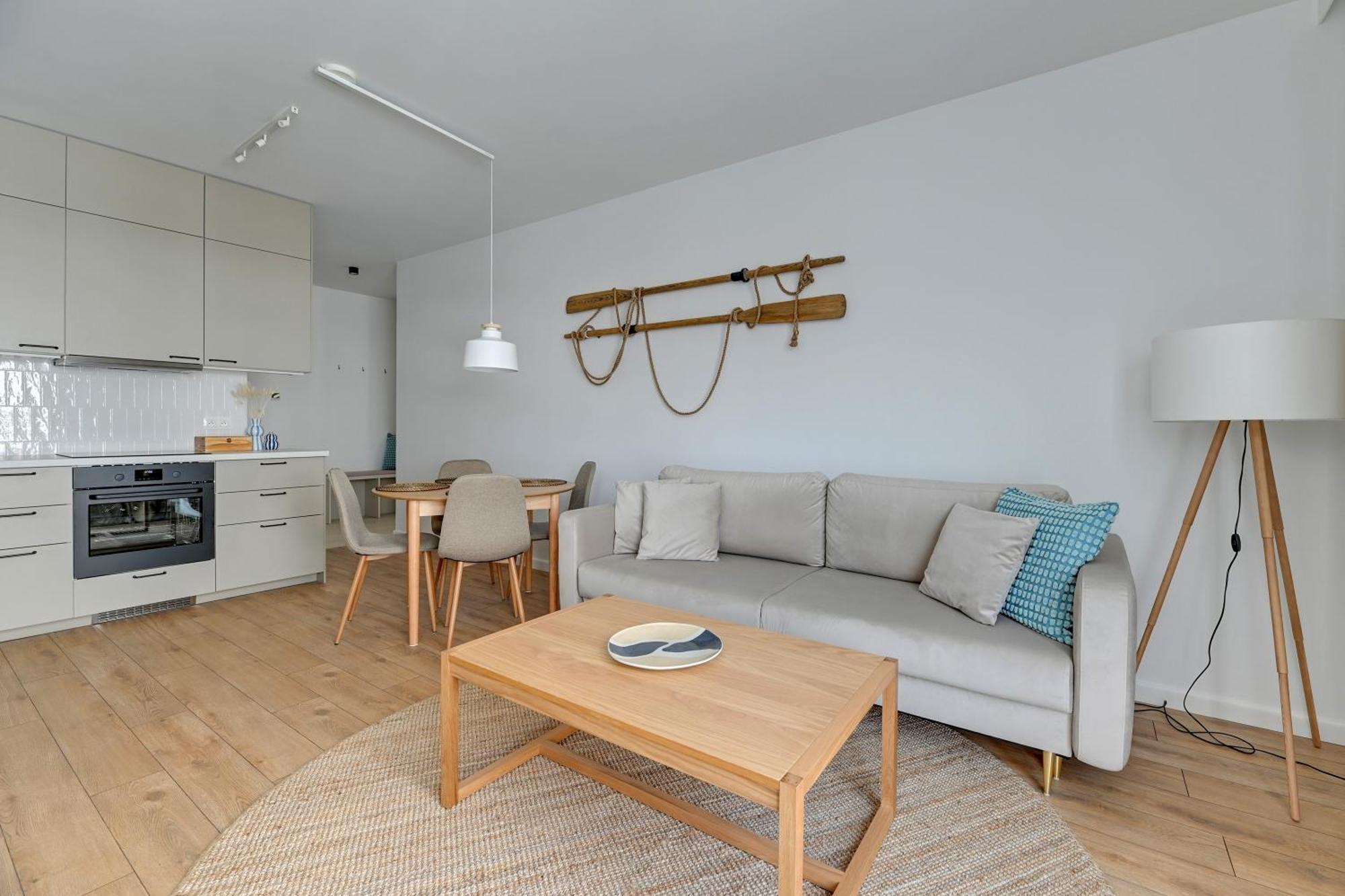 Doki Living - Foodhall & Parking By Downtown Apartments Danzica Esterno foto
