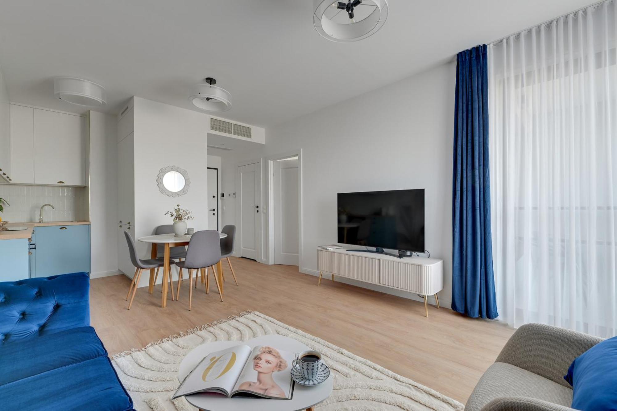 Doki Living - Foodhall & Parking By Downtown Apartments Danzica Esterno foto